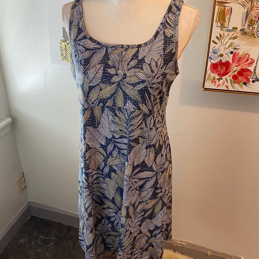 Columbia athletic PFG Omni-Freeze dress